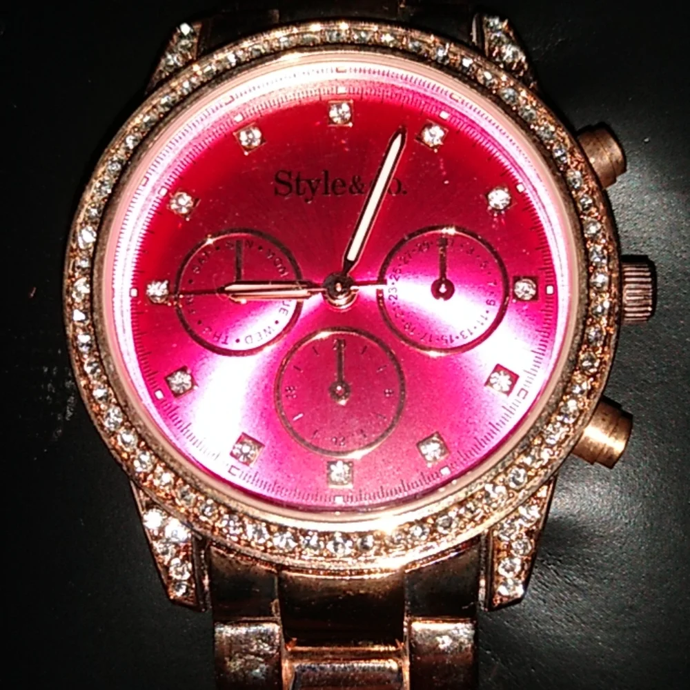 Blingy Rhinestone Bracelet Watch - Picture 4 of 6
